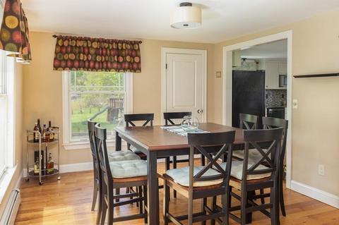 160 Main St, Upton, MA 01568 photo 5