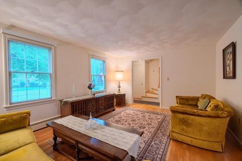 7 Reeves Rd, Maynard, MA 01754 photo 4