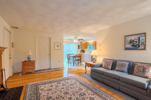 7 Reeves Rd, Maynard, MA 01754 photo 11