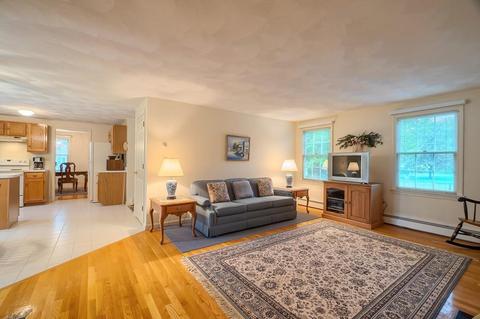 7 Reeves Rd, Maynard, MA 01754 photo 12