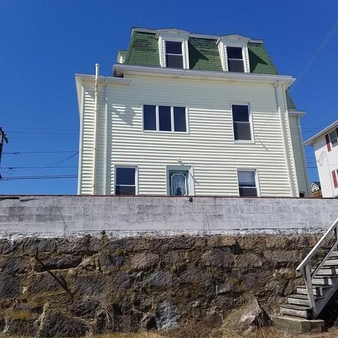 27 Friend St, Gloucester, MA 01930 photo 3