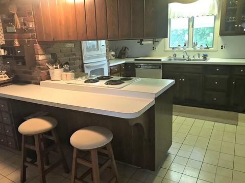 18 School St, Ware, MA 01082 photo 10