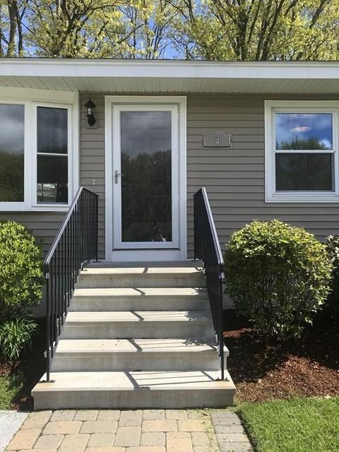 9 Hingham Rd, Worcester, MA 01606 photo 2