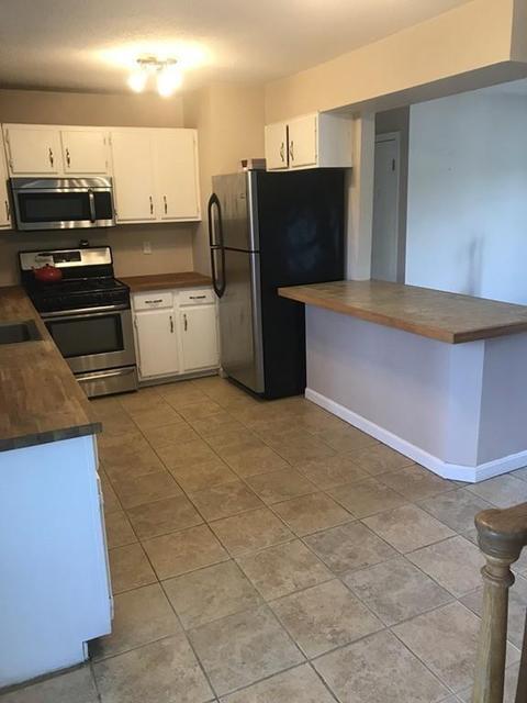 9 Hingham Rd, Worcester, MA 01606 photo 8