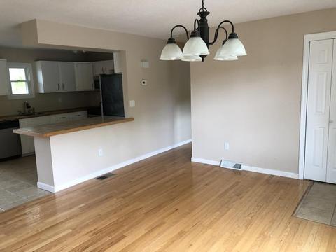 9 Hingham Rd, Worcester, MA 01606 photo 5