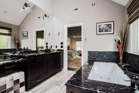 19 Lantern Rd, Framingham, MA 01702 photo 11