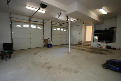 24 Carson St, Saugus, MA 01906 photo 26