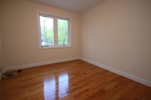 24 Carson St, Saugus, MA 01906 photo 11