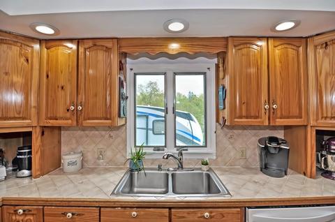 142 Maple St, Douglas, MA 01516 photo 13