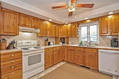 142 Maple St, Douglas, MA 01516 photo 12