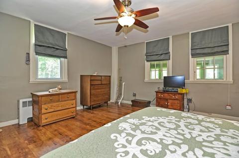 142 Maple St, Douglas, MA 01516 photo 16