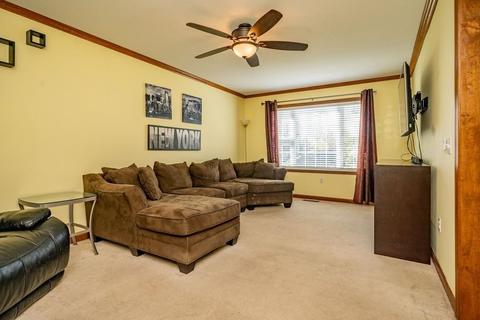 30 Delaware Ave, Springfield, MA 01119 photo 5