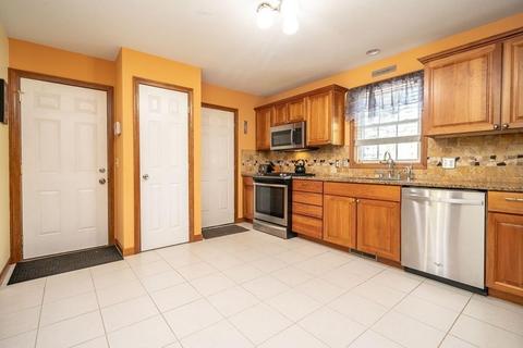 30 Delaware Ave, Springfield, MA 01119 photo 11