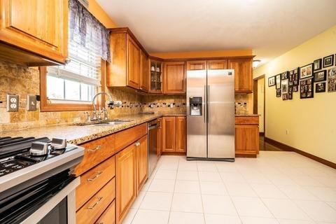 30 Delaware Ave, Springfield, MA 01119 photo 10