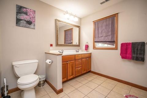 30 Delaware Ave, Springfield, MA 01119 photo 19
