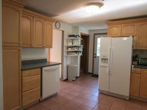 34 Clinton Ave, Saugus, MA 01906 photo 9