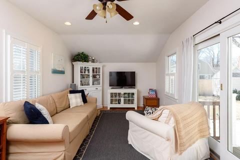 14 Sycamore Ln, Hingham, MA 02043 photo 9