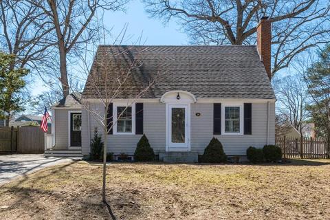 14 Sycamore Ln, Hingham, MA 02043 photo 1
