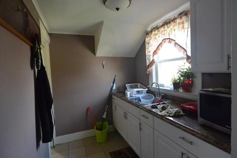 8 Eutaw Ave, Lynn, MA 01902 photo 17