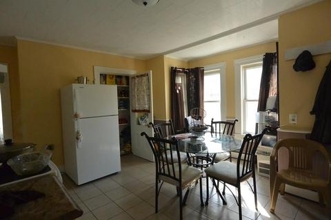8 Eutaw Ave, Lynn, MA 01902 photo 13