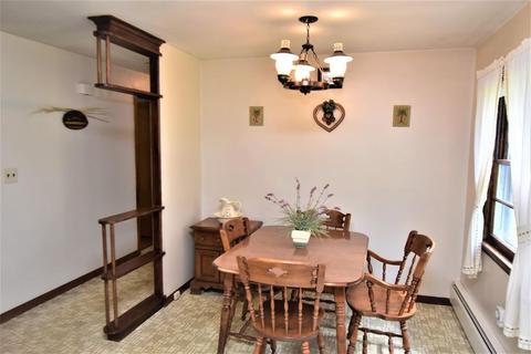 3 Keddy St, Easthampton, MA 01027 photo 6