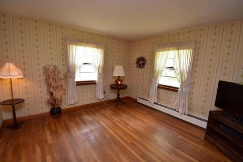 3 Keddy St, Easthampton, MA 01027 photo 11