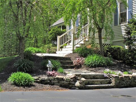 40 Redcoat Dr, Hampstead, NH 03841 photo 4