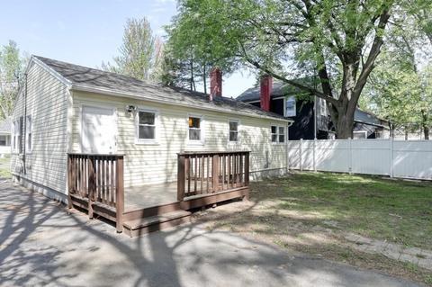 187 Denver St, Springfield, MA 01109 photo 17