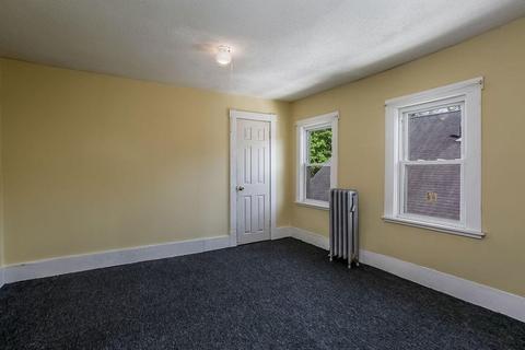 37 Longview St, Springfield, MA 01108 photo 25