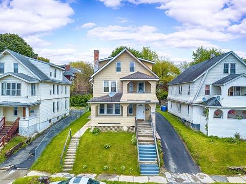 37 Longview St, Springfield, MA 01108 photo 2