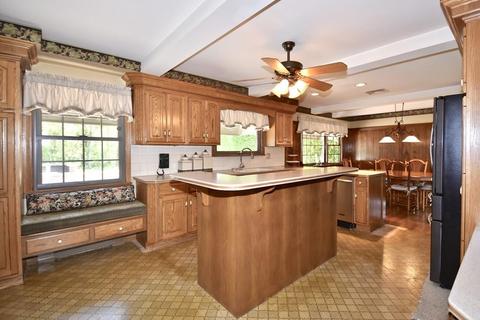 7 Long Rd, Fairhaven, MA 02719 photo 8