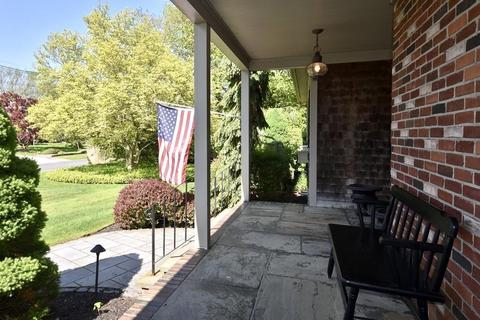 7 Long Rd, Fairhaven, MA 02719 photo 3