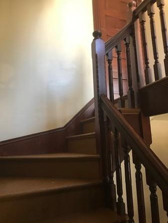 6 Chrome St, Worcester, MA 01604 photo 3
