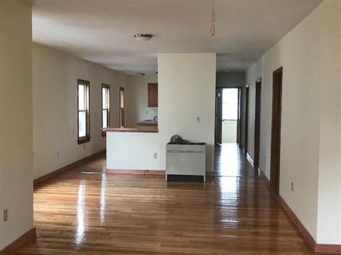 6 Chrome St, Worcester, MA 01604 photo 5