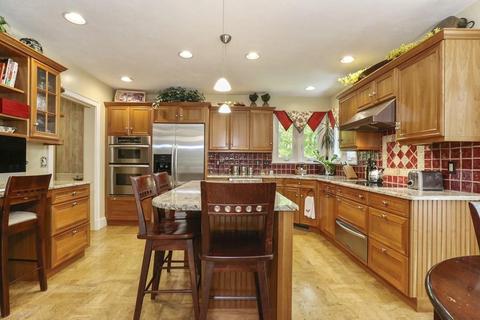 73 Angela St, Canton, MA 02021 photo 7