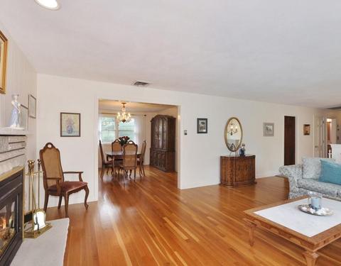 2 Pheasant Ln, Lexington, MA 02421 photo 3
