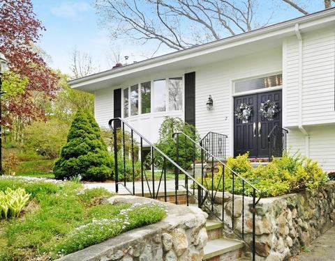 2 Pheasant Ln, Lexington, MA 02421 photo 9