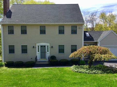 25 Willard Ave, Worcester, MA 01602 photo 2