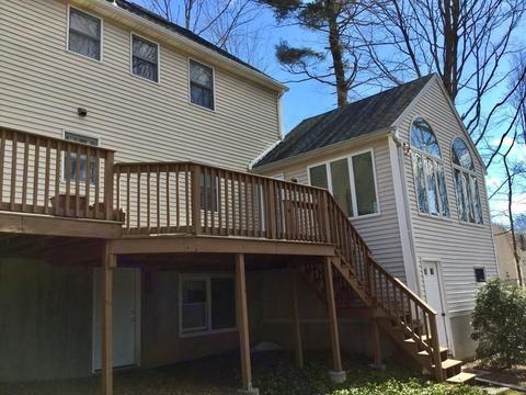 25 Willard Ave, Worcester, MA 01602 photo 4