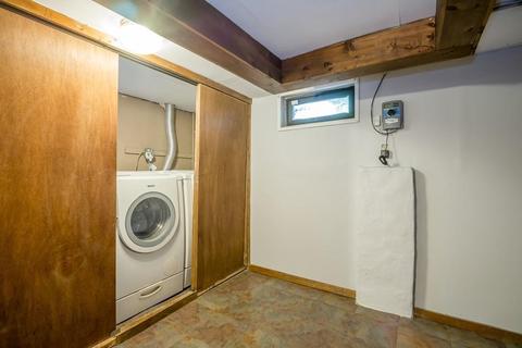 949 Roosevelt Ave, Springfield, MA 01109 photo 28