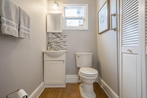 949 Roosevelt Ave, Springfield, MA 01109 photo 15