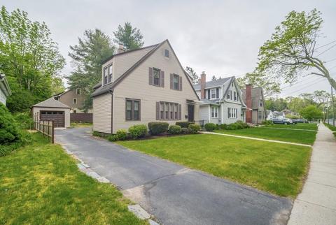 949 Roosevelt Ave, Springfield, MA 01109 photo 1