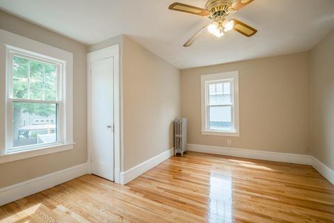 949 Roosevelt Ave, Springfield, MA 01109 photo 21