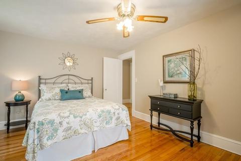 949 Roosevelt Ave, Springfield, MA 01109 photo 18