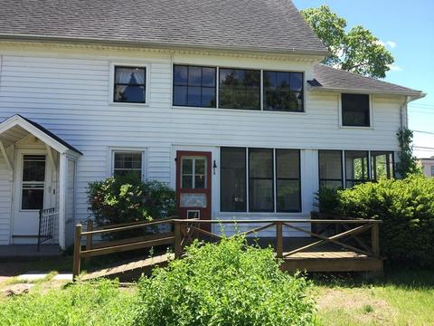 501 Oak St, Springfield, MA 01151 photo 4