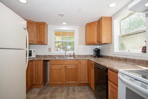 24 Forest Rd, Brimfield, MA 01010 photo 4