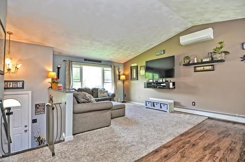 32 Colonial Rd, Douglas, MA 01516 photo 8