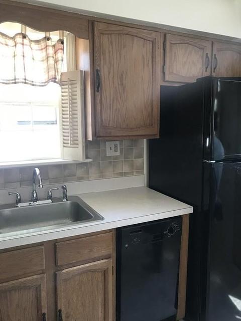213 Pheland St, Springfield, MA 01109 photo 13