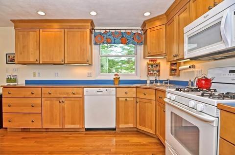 10 Simon Willard Rd, Acton, MA 01720 photo 9
