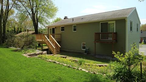 7 Surrey Ln, Webster, MA 01570 photo 22
